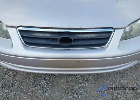 2000 Toyota Camry Ce из США, поврежденный, VIN 4T1BG22KXYU998110